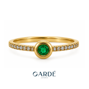 Anillo Esmeraldas y Diamantes