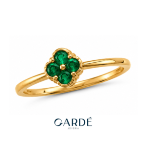 Anillo Van Cleef en Esmeraldas